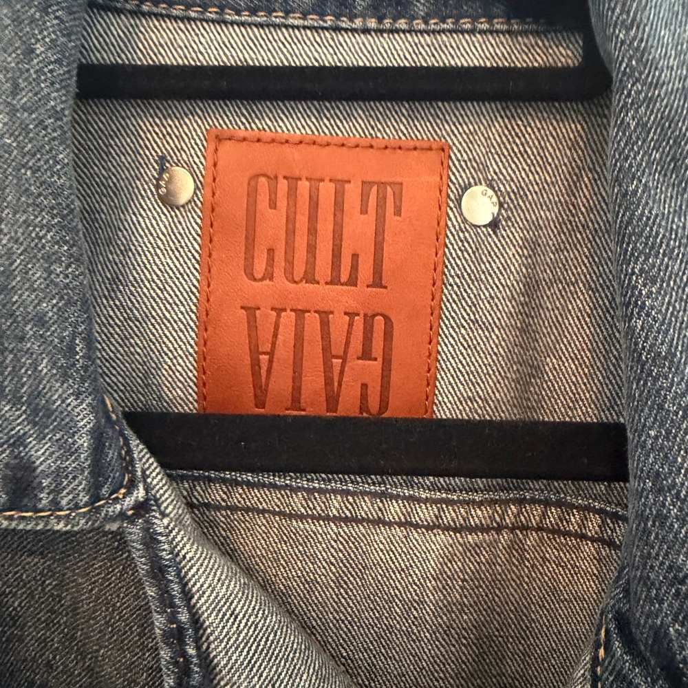 NWT Cult GAIA x GapDark Wash Denim Jacket - Picture 2 of 7